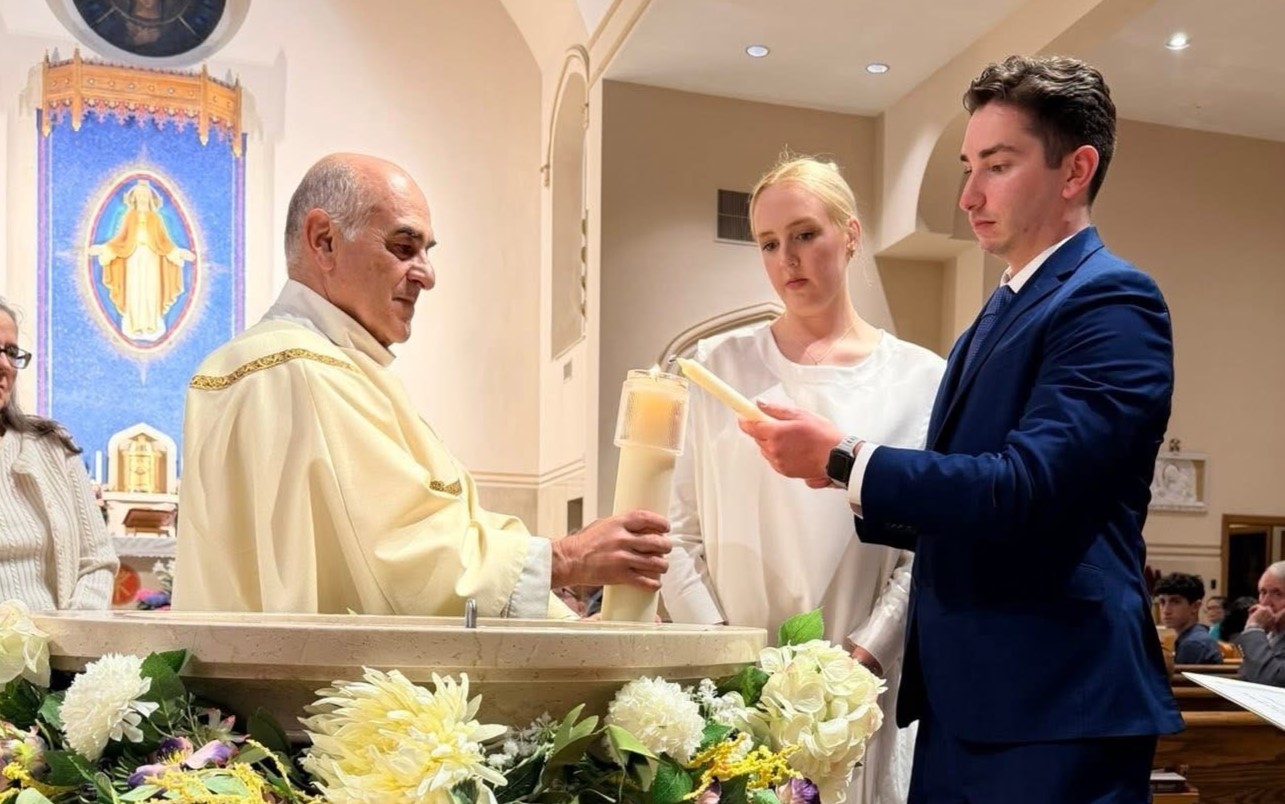 1,162 Catholics Enter Local Church This Year, Up 62% in a Year