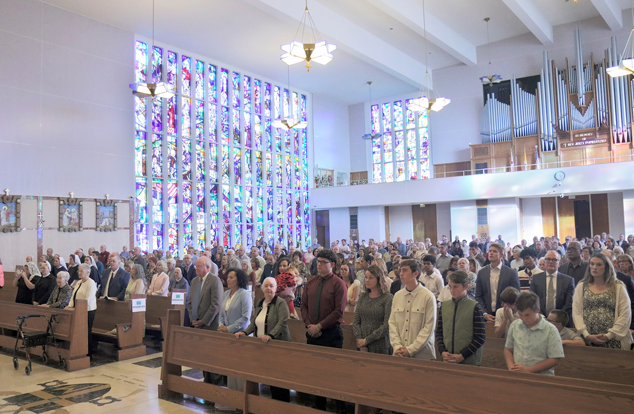 Photos: Anniversary Mass Honors the Legacy of Maria Middleton